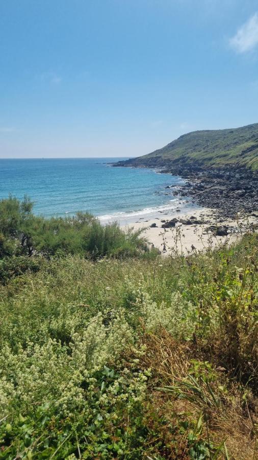 Willa Journeys End With Stunning Sea Views From The Headland Coverack Zewnętrze zdjęcie