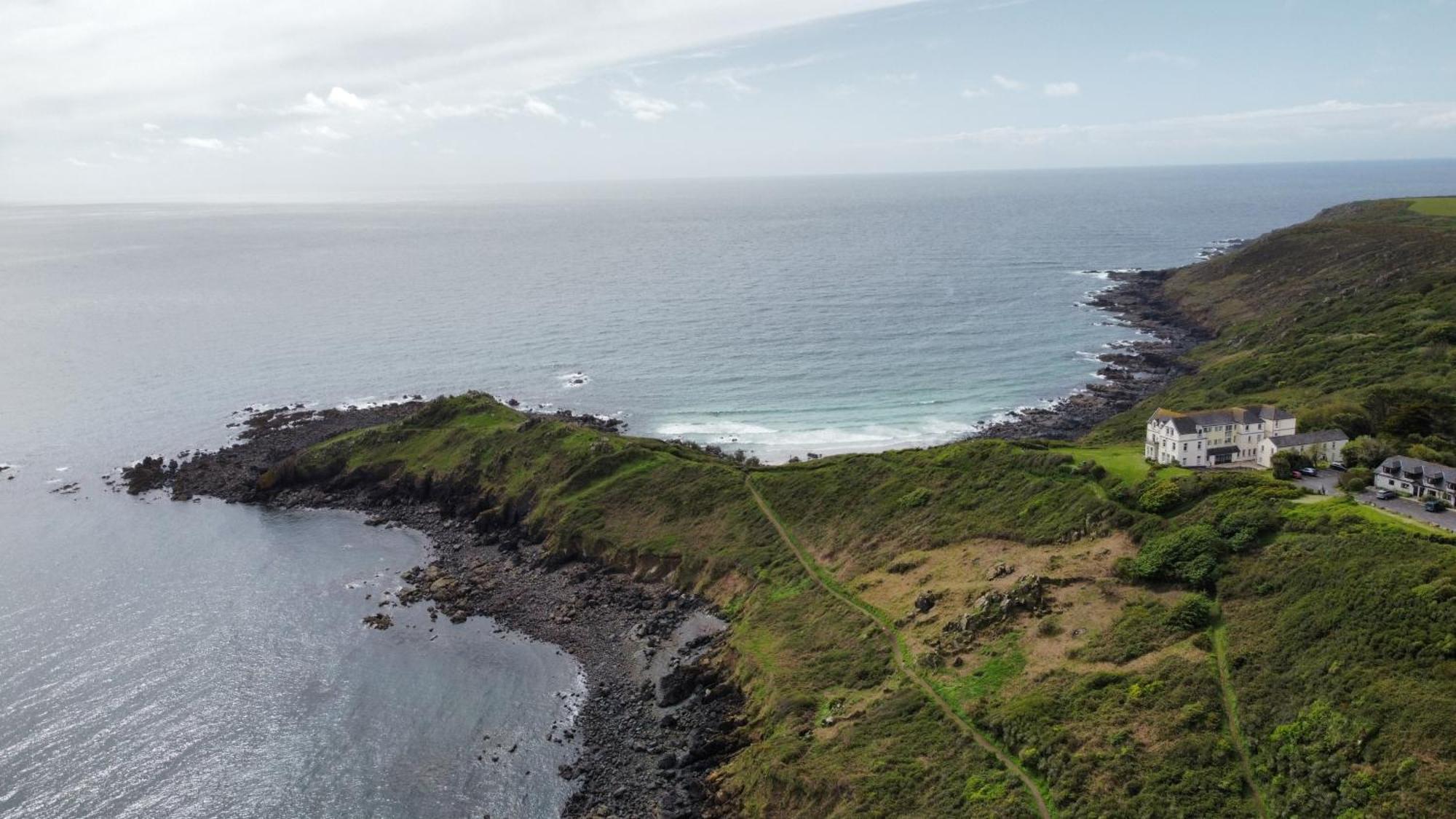 Willa Journeys End With Stunning Sea Views From The Headland Coverack Zewnętrze zdjęcie