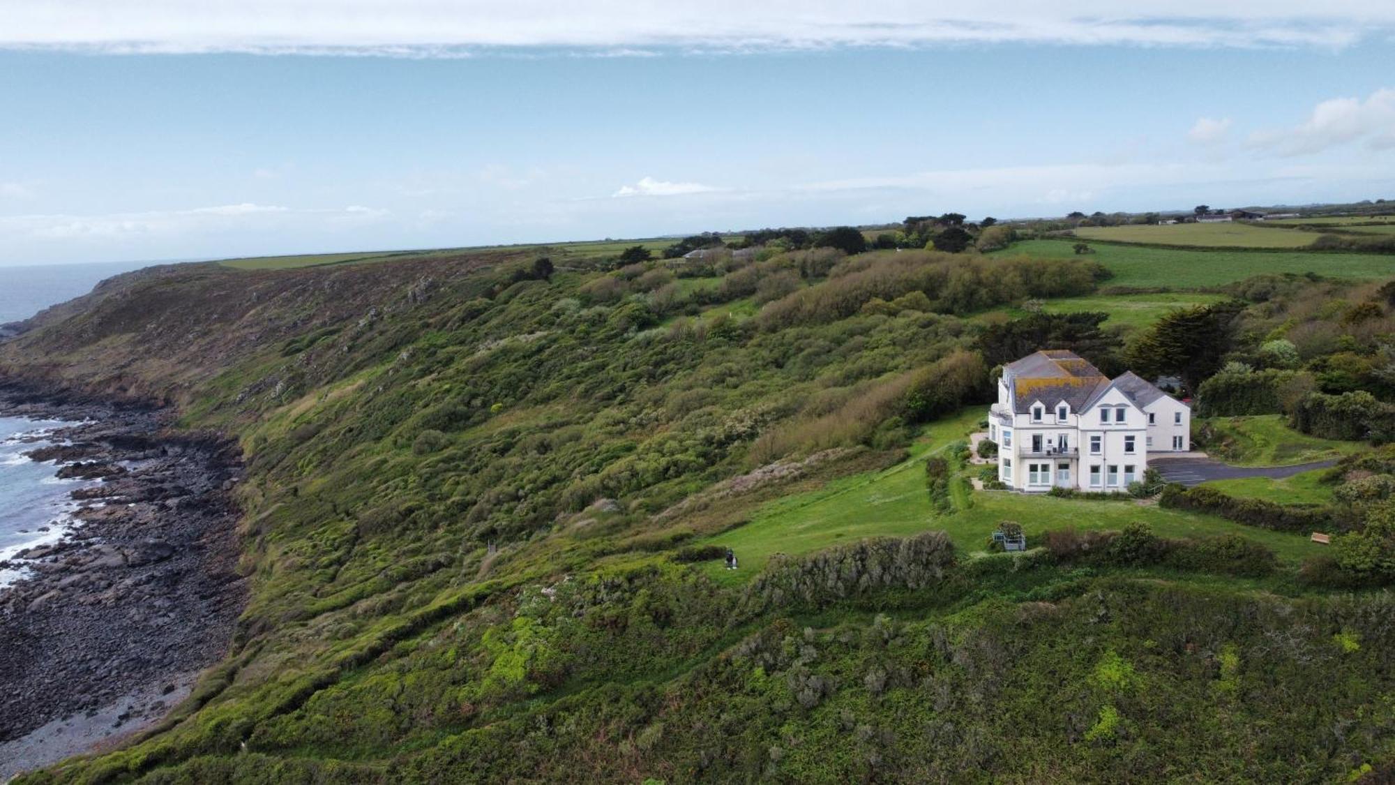 Willa Journeys End With Stunning Sea Views From The Headland Coverack Zewnętrze zdjęcie