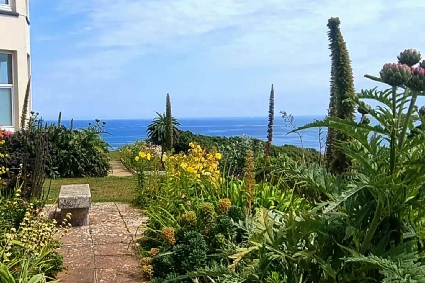 Willa Journeys End With Stunning Sea Views From The Headland Coverack Zewnętrze zdjęcie